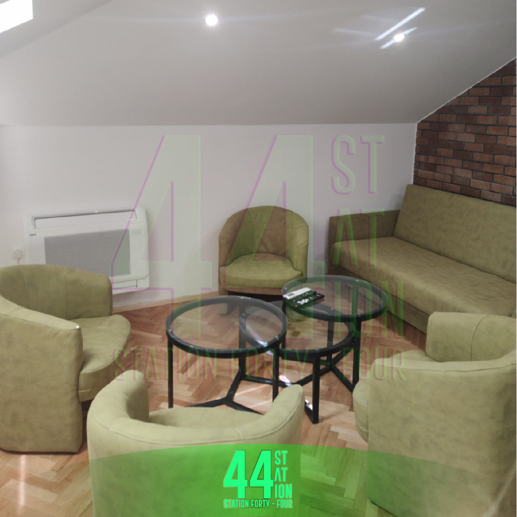 apartment 4